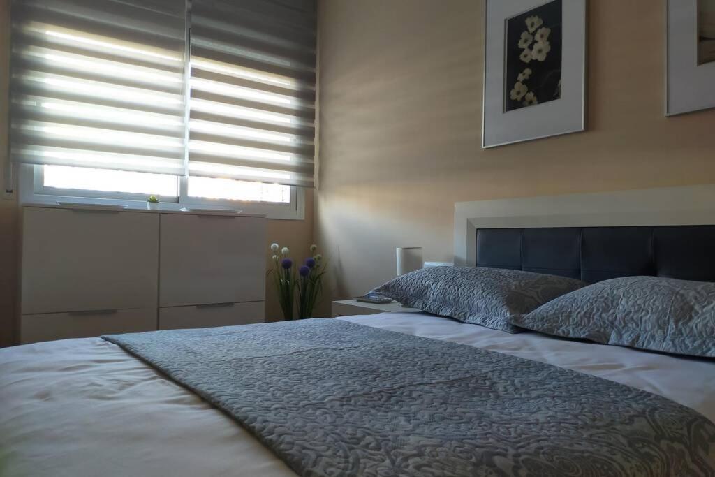Apartamento Para 5 Personas Frente Al Mar Con Piscina Y Parking Кубельес Экстерьер фото