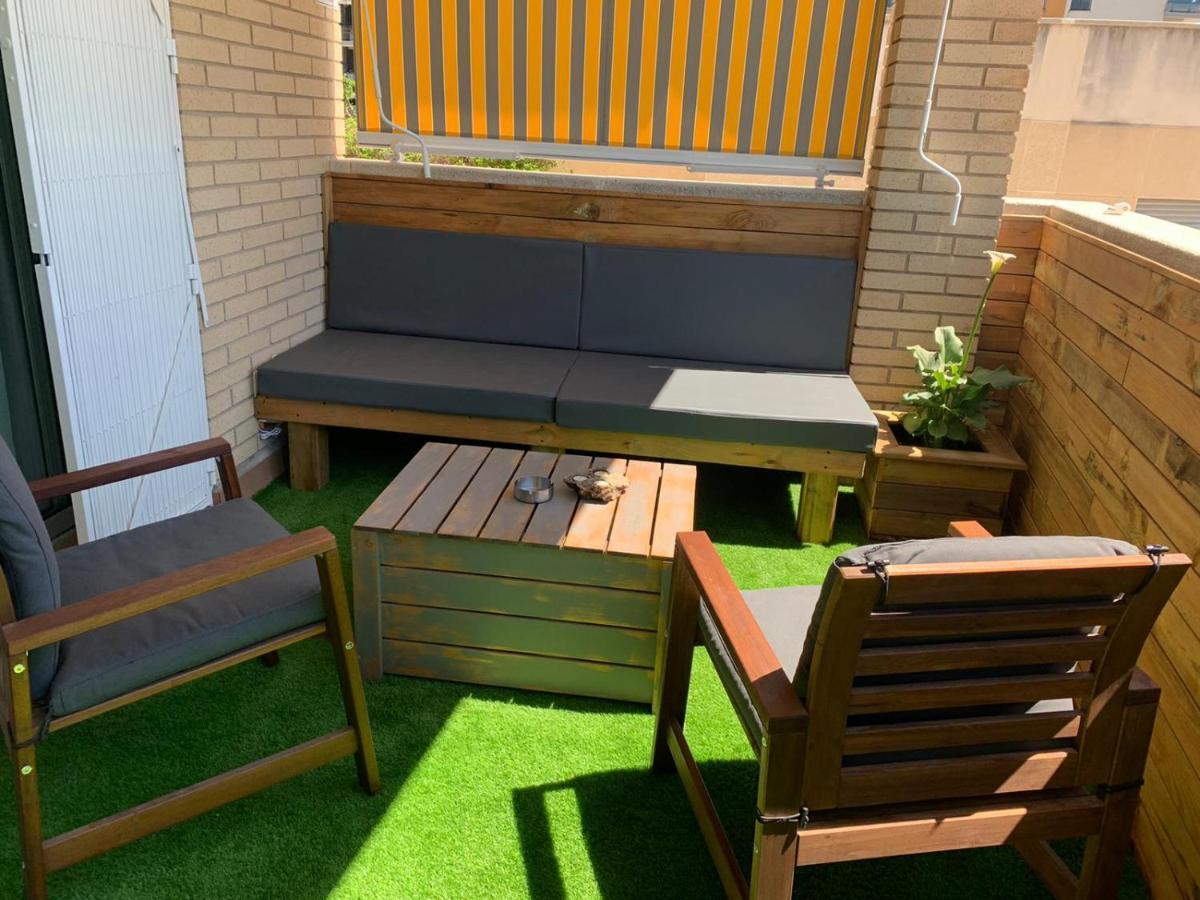 Apartamento Para 5 Personas Frente Al Mar Con Piscina Y Parking Кубельес Экстерьер фото